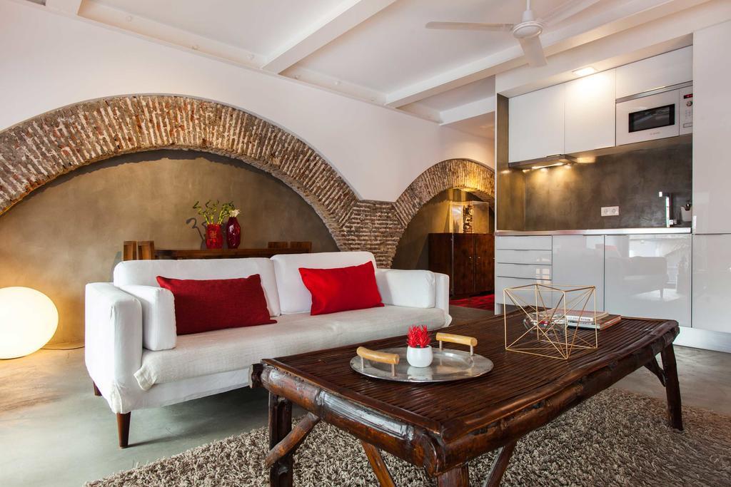 The Old Stables Chiado Apartments Lisbon Bagian luar foto