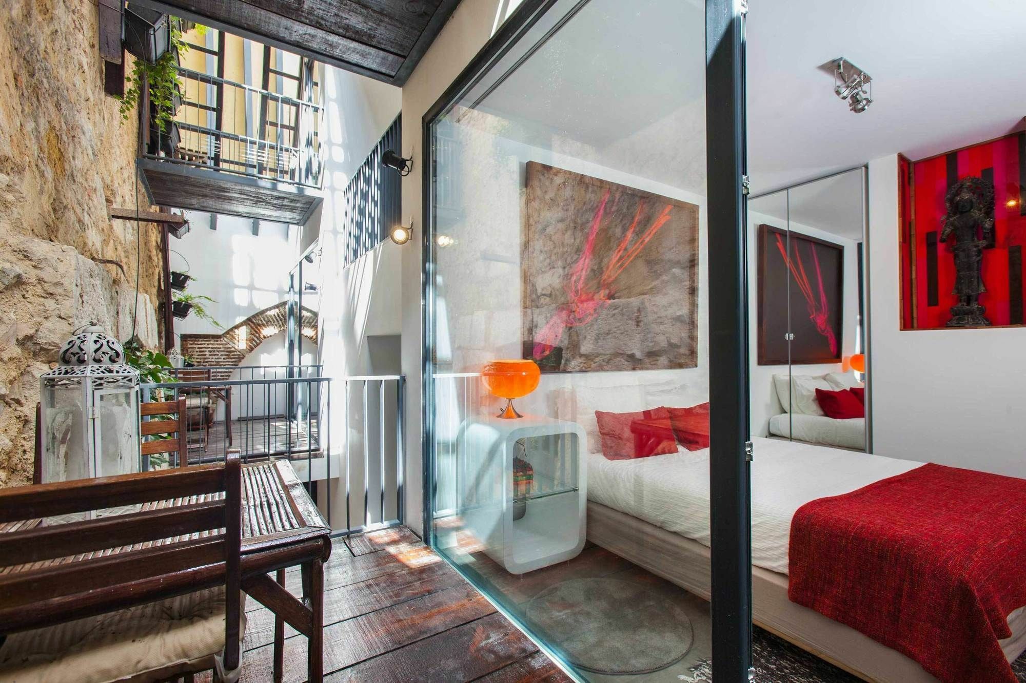 The Old Stables Chiado Apartments Lisbon Bagian luar foto